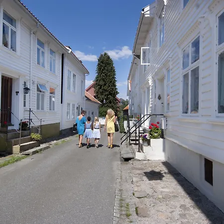 Maritim Fjordhotel 4*