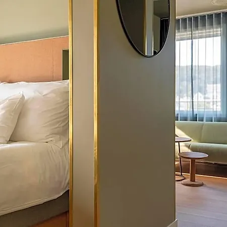 Maritim Fjordhotell 4* פלקפיורד