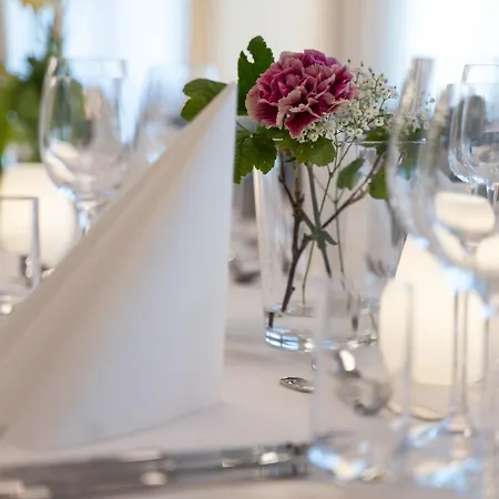 Maritim Fjordhotel 4*