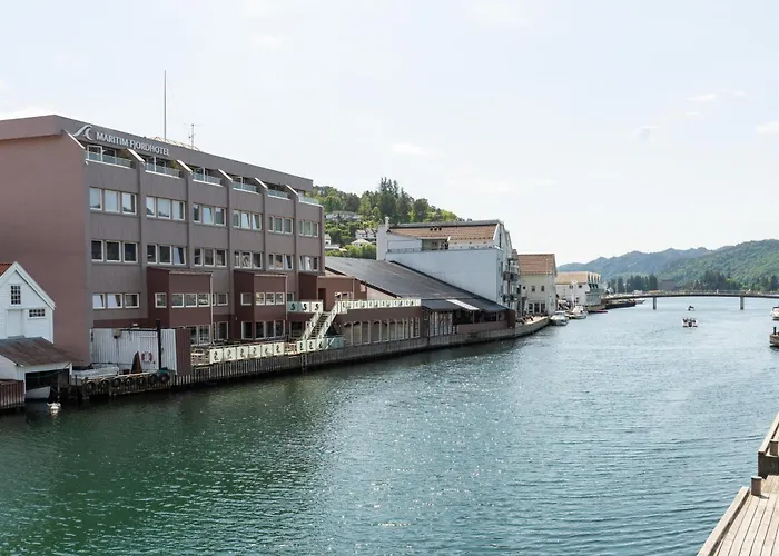 Maritim Fjordhotell 4*