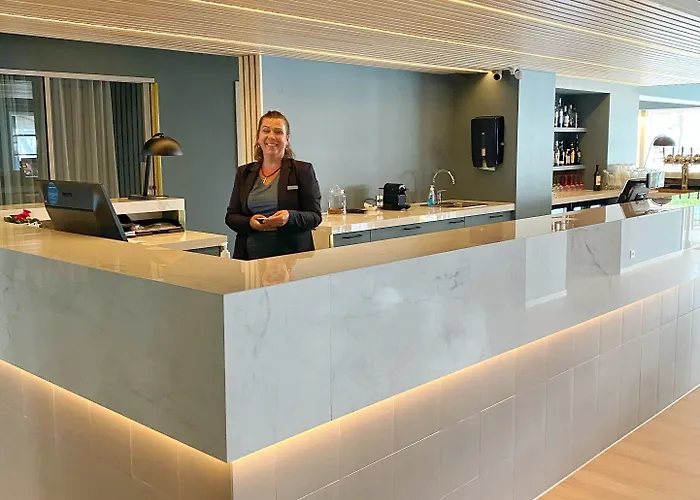 Maritim Fjordhotell Флеккефьорд