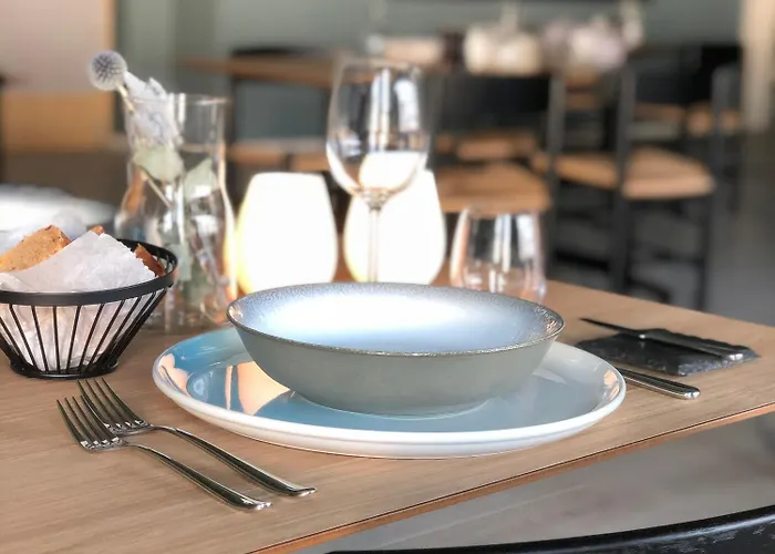 Отель Maritim Fjordhotell Флеккефьорд